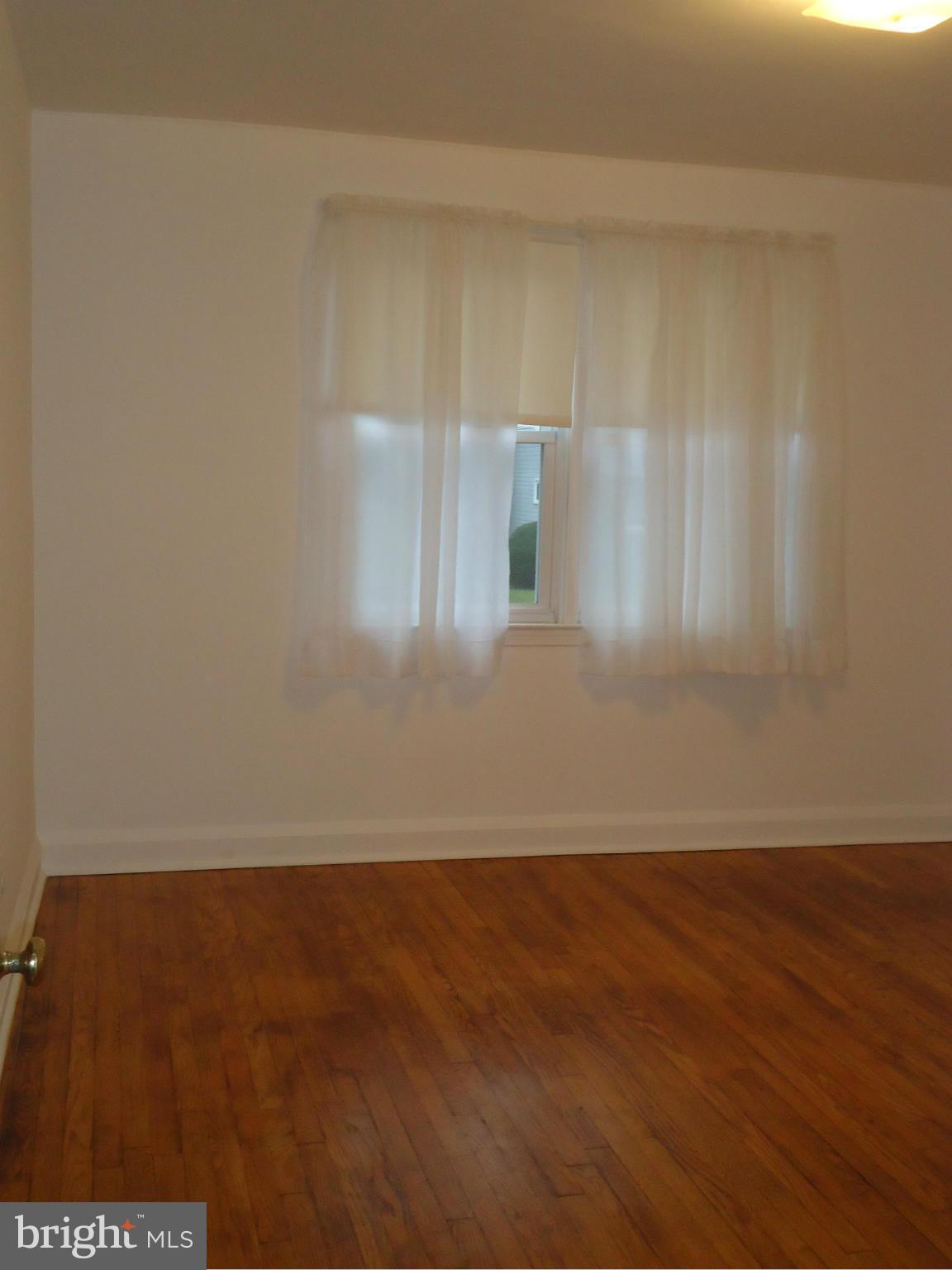 COLONIAL GARDENS - Residential