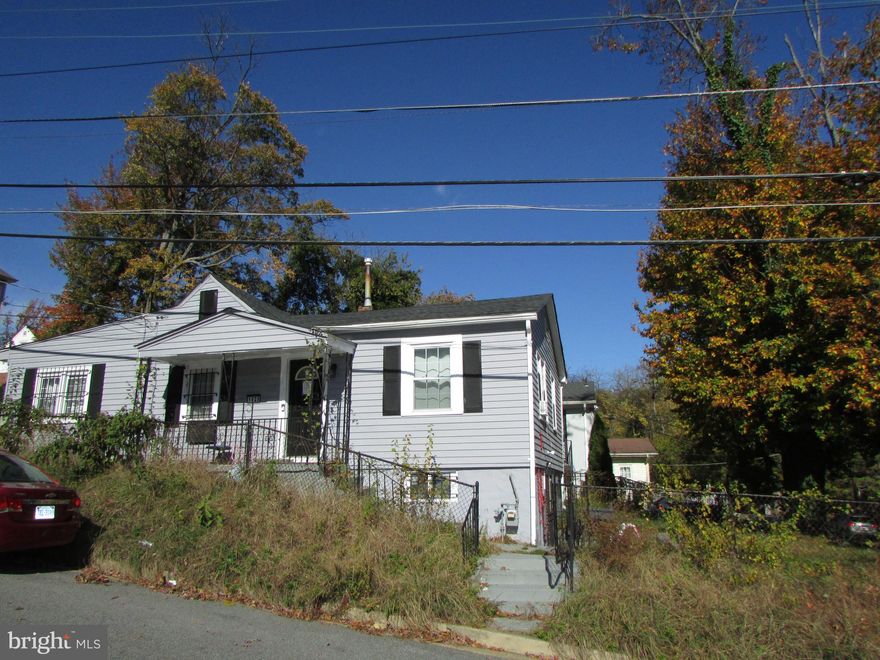 🎄 Just in Time for Christmas and the New Year! 🎆
Short Sale APPROVED at List Price — Lender Will NOT Consider Price Reductions.
Sold STRICTLY AS-IS. No electricity on site—bring a flashlight for evening showings.

Investor’s Delight! This 3-bedroom, 2-bath ranch-style rambler offers solid bones and significant upside. After cleanup and repairs, the home is practically new. The price reflects the condition, yet the potential value clearly exceeds the list price—never judge a book by its cover.

Centrally located minutes from DC, between Suitland and Capitol Heights Metro, near shopping, dining, and major routes I-295 & I-495.

A rare opportunity to build instant equity before the year ends—don’t miss it.