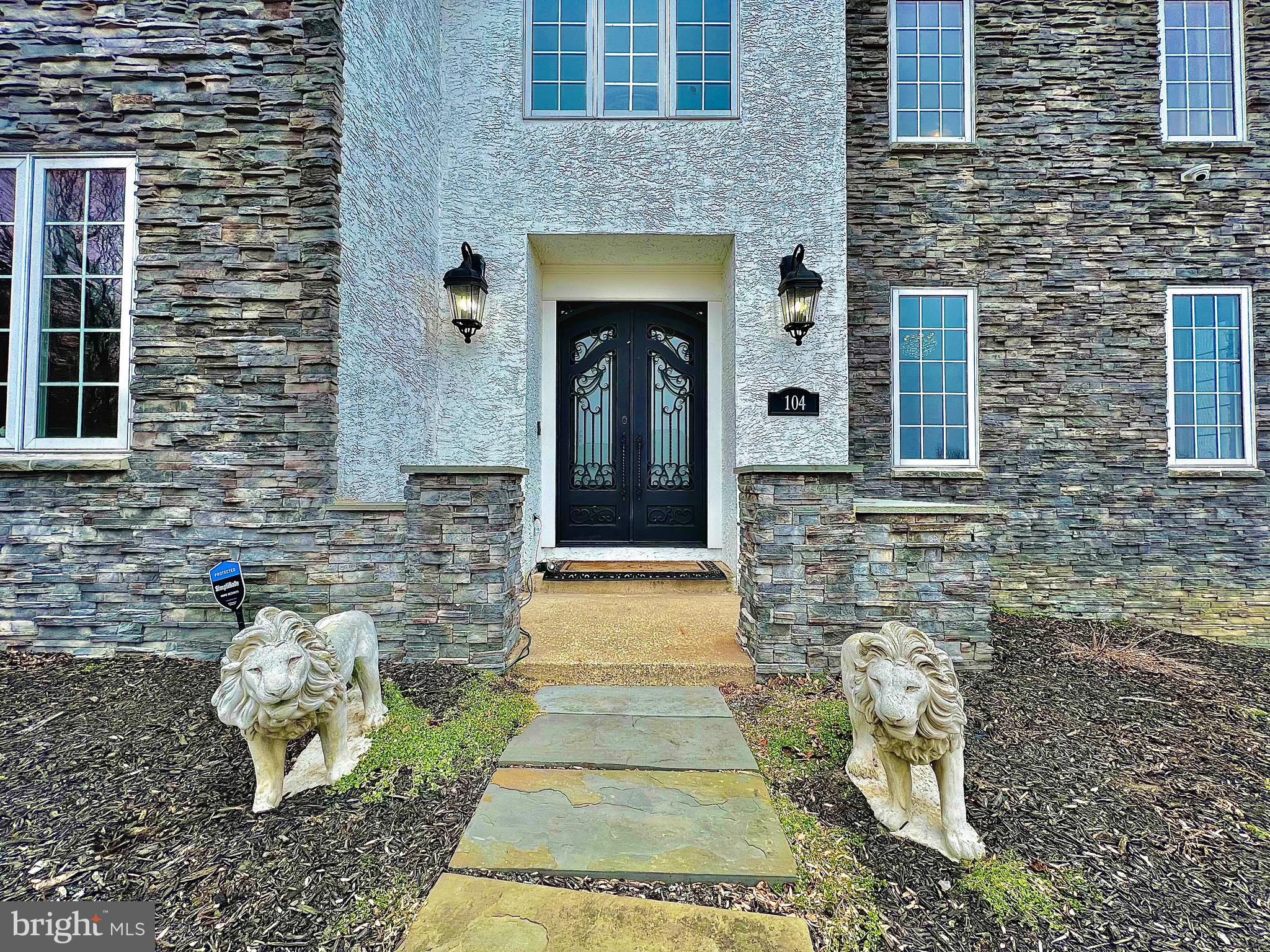 104 CHALFONT ROAD