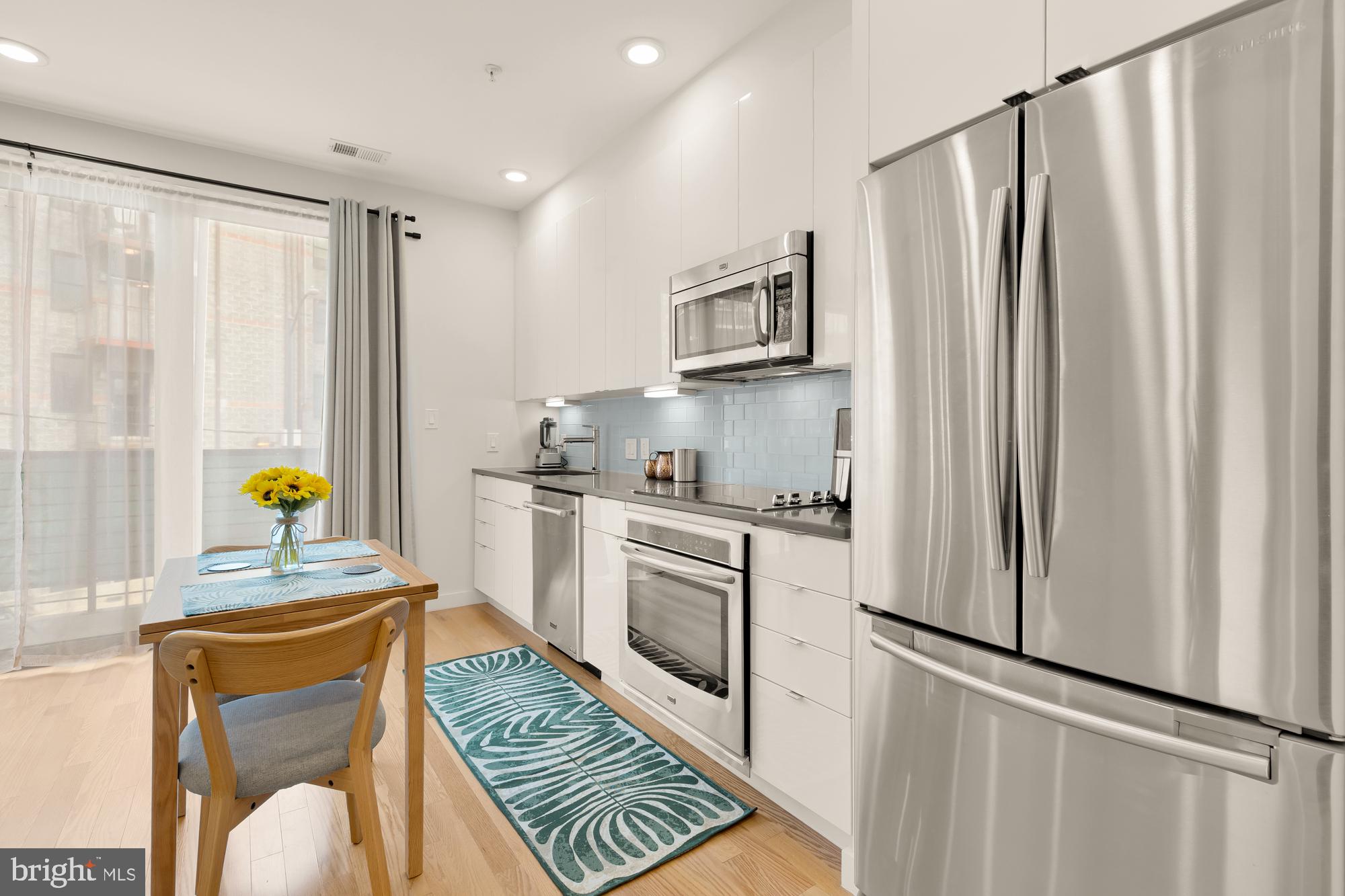 435 R STREET NW 204