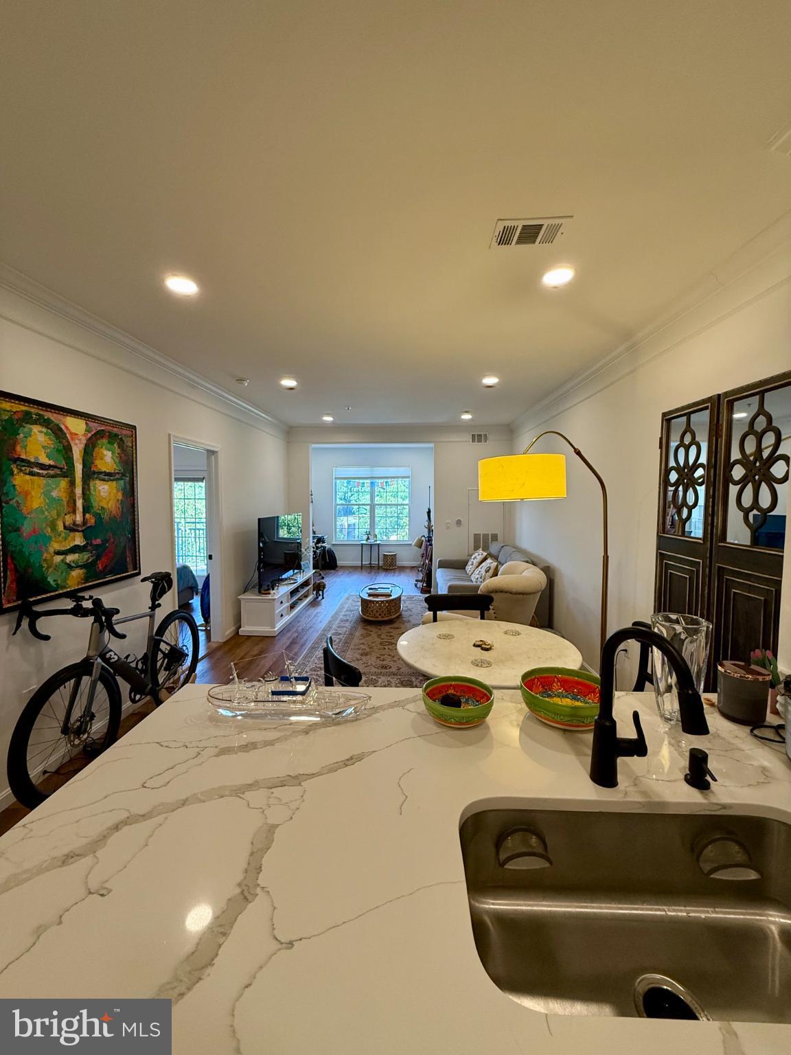 HIGH POINT AT JEFFERSON PARK - Residential