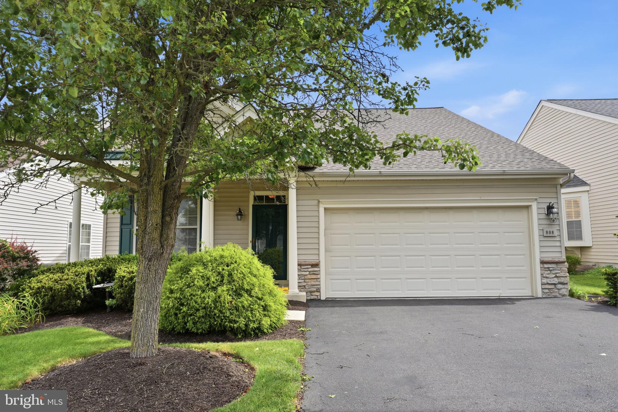 808 NATHANIEL TRAIL