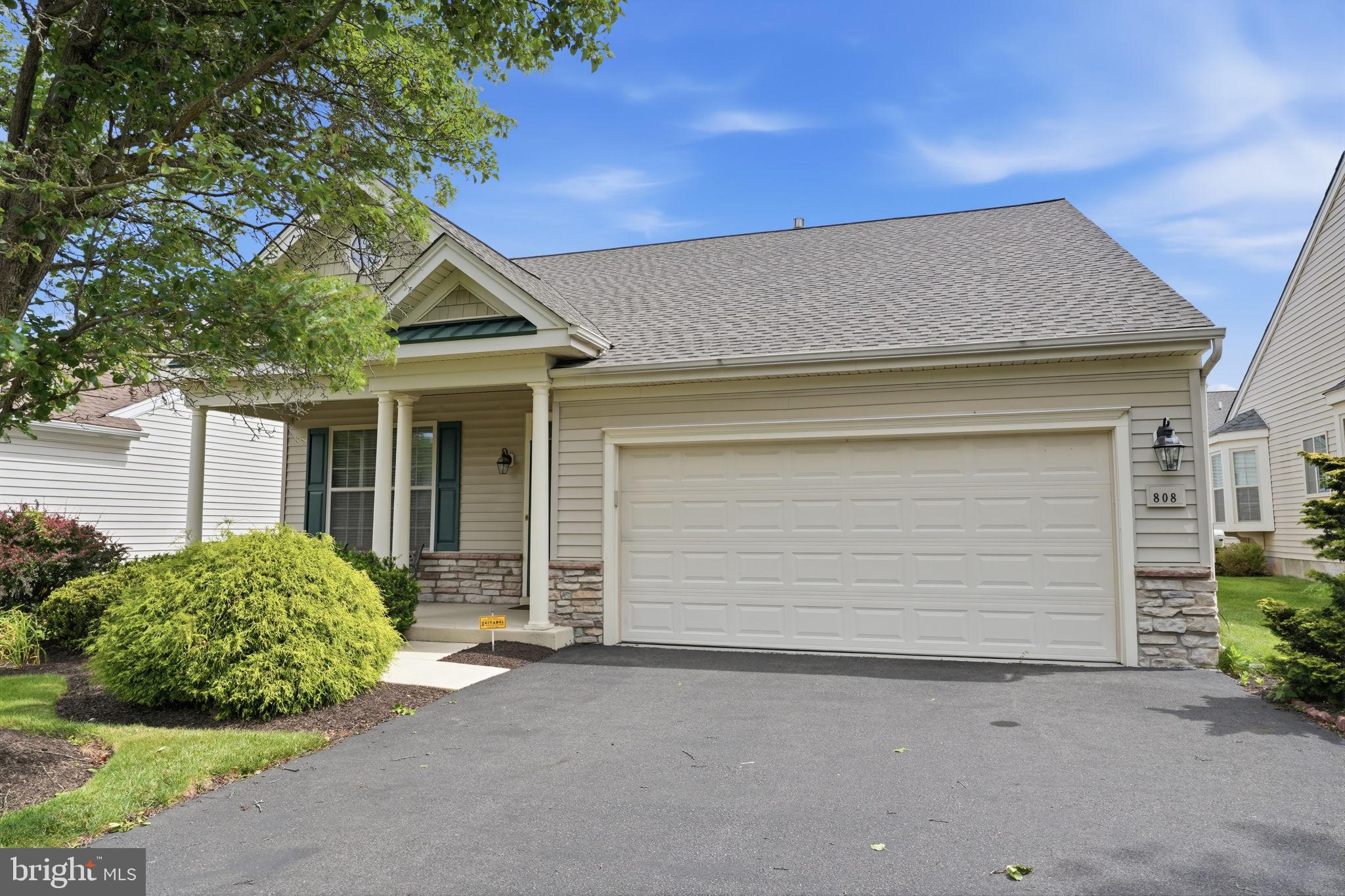 808 NATHANIEL TRAIL