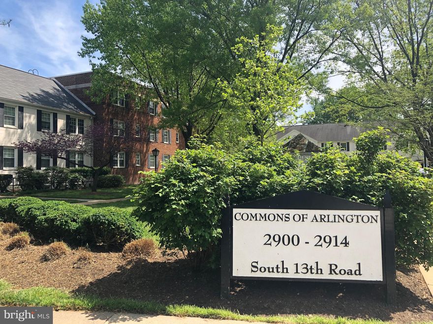 AVAILABLE NOW! RENT REDUCED! SMALL PET OK! Bright, spacious, top floor unit in one of Arlington's favorite condo communities! Wood floors, crown molding, updated stainless steel appliances, bath updates, great closet space, foyer, coat closet, built-in window/storage seat. No Smoking. Pets size/weight restriction. Case by Case. Close to Pentagon, Shirlington, Columbia Pike. Easy commute and convenient to Arlington amenities, and attractions!