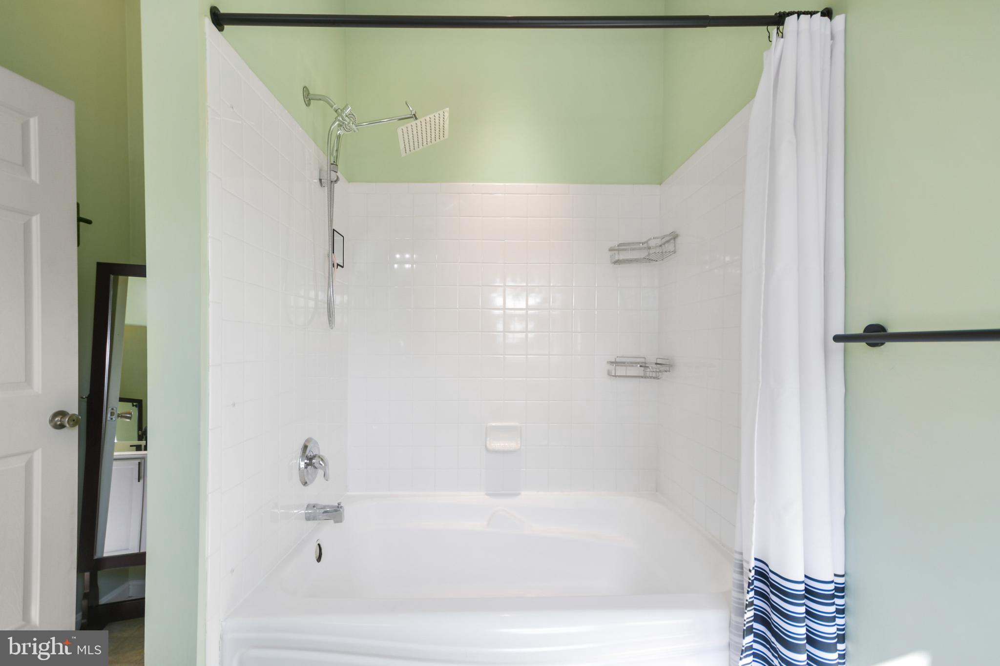 CARRIAGE HILL - Residential