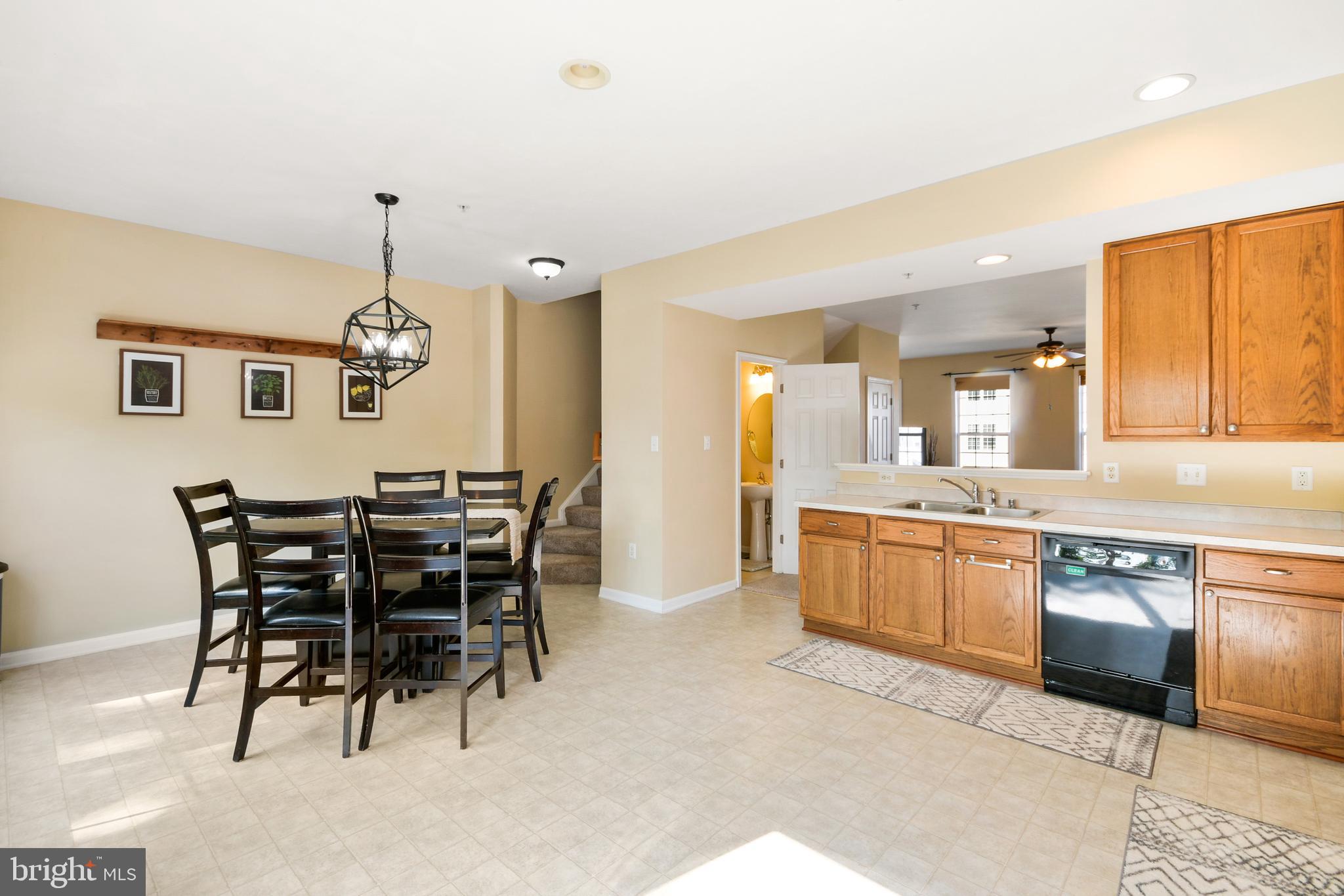 CARRIAGE HILL - Residential