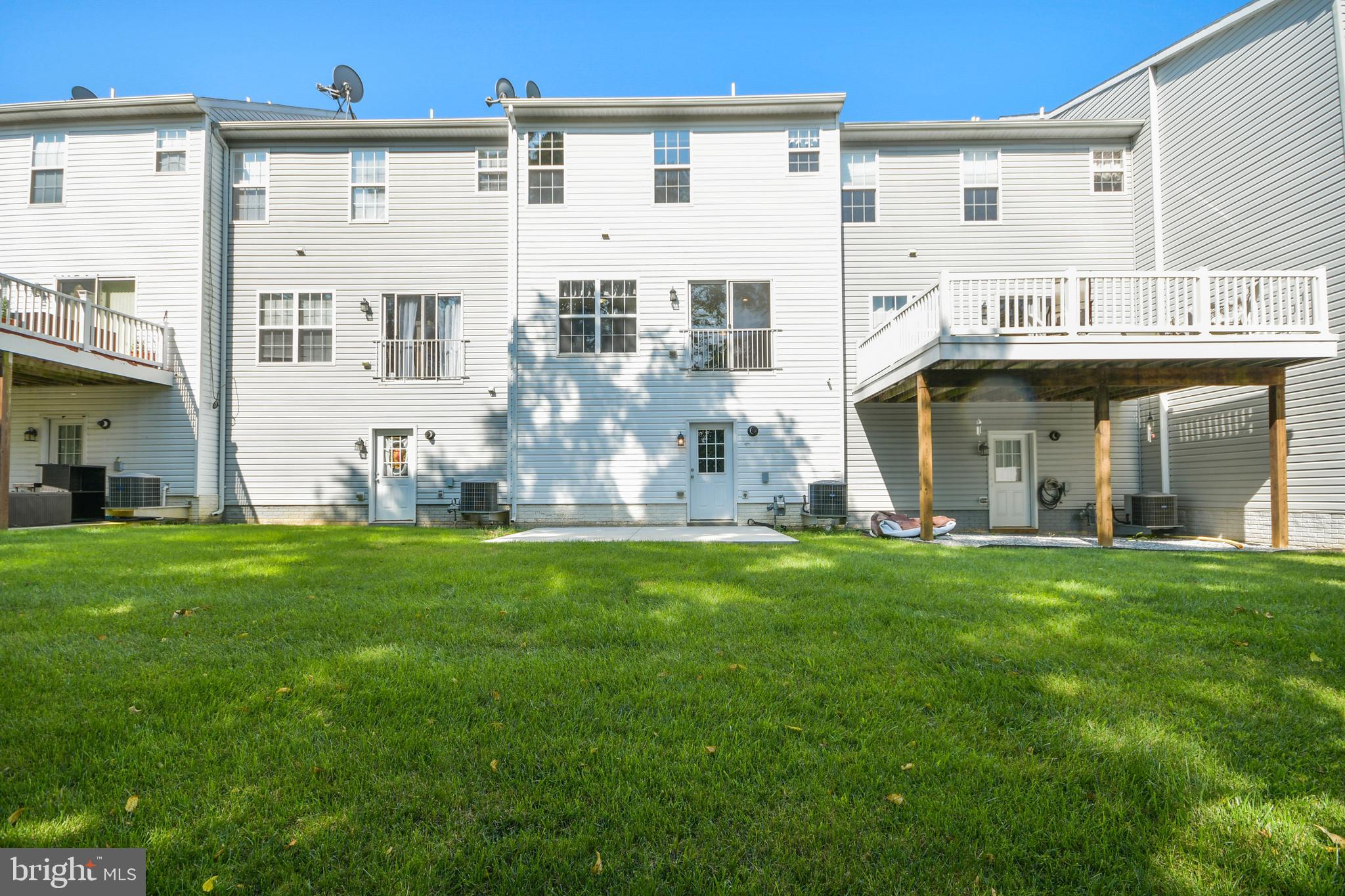 CARRIAGE HILL - Residential