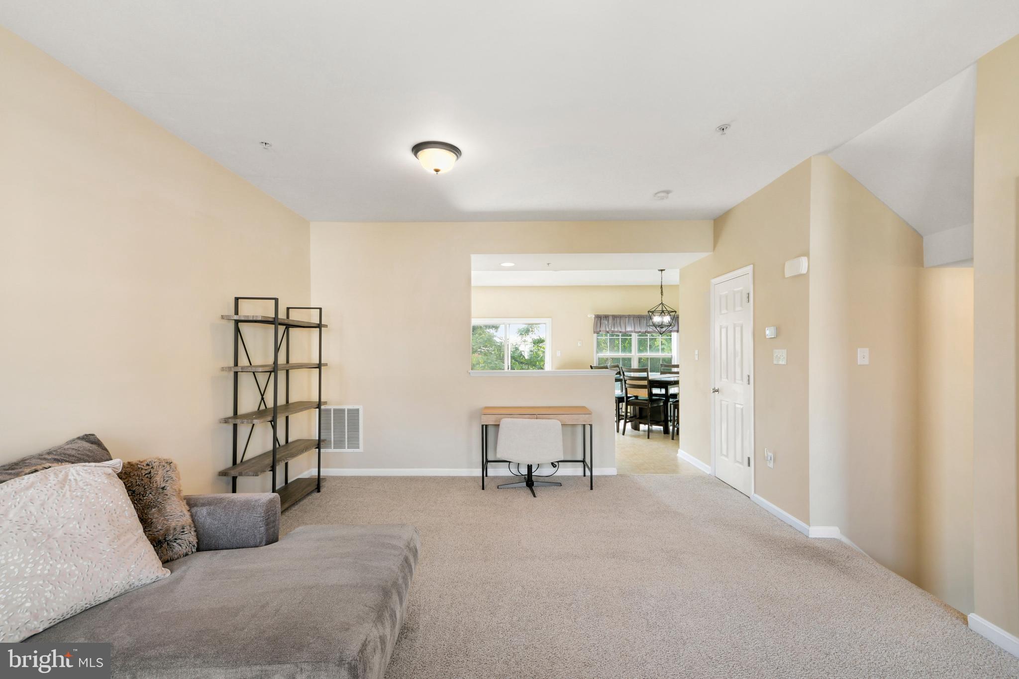 CARRIAGE HILL - Residential