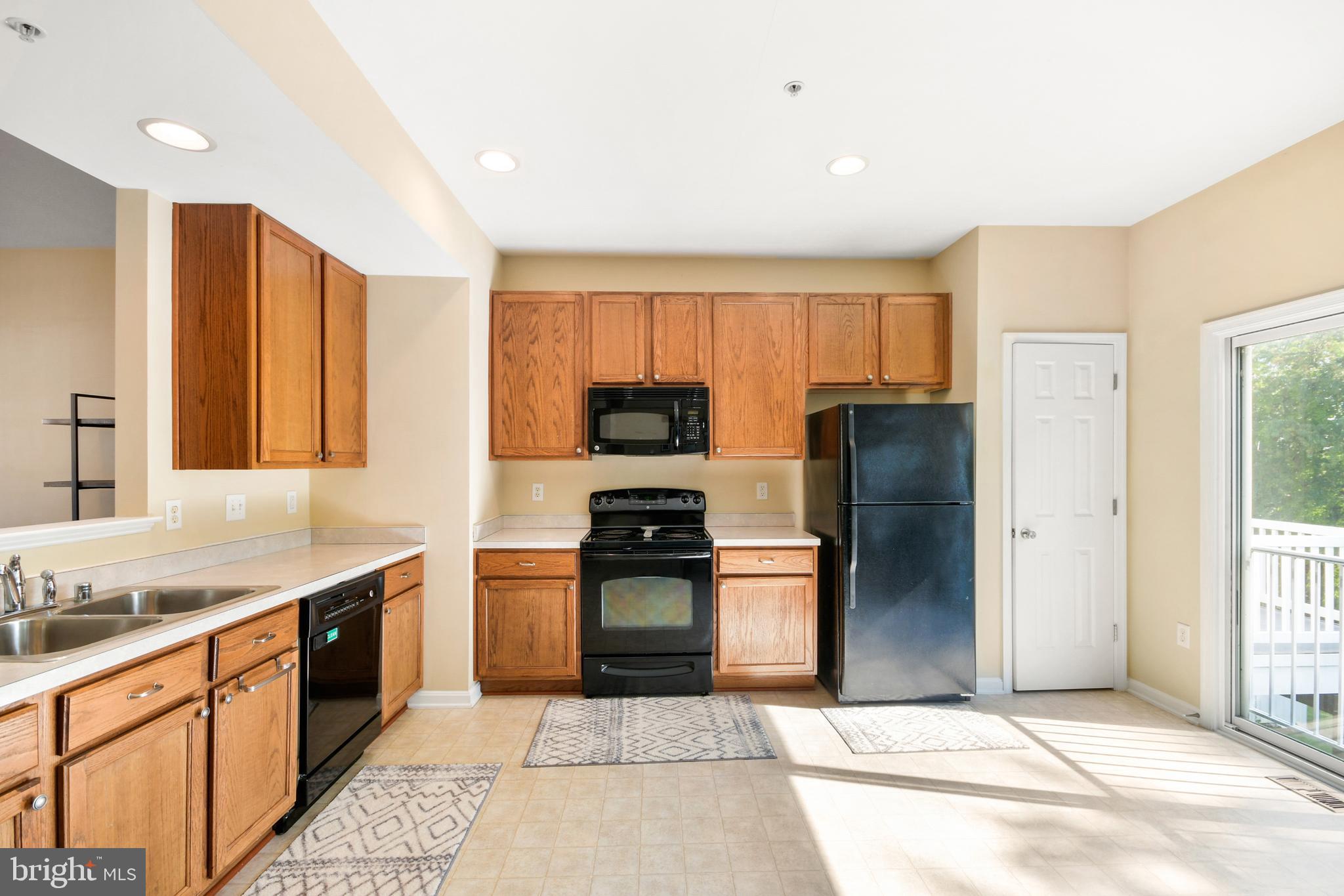 CARRIAGE HILL - Residential