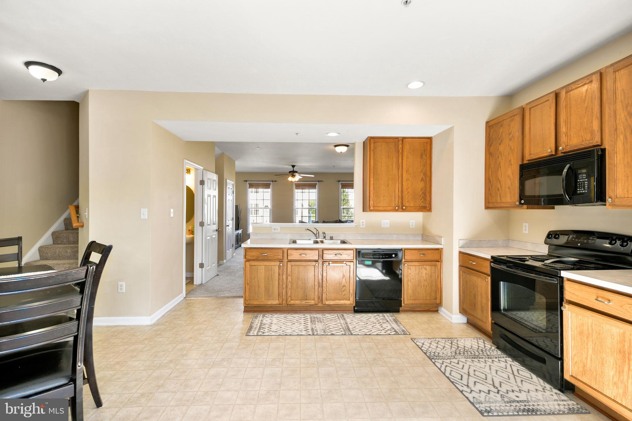 CARRIAGE HILL - Residential