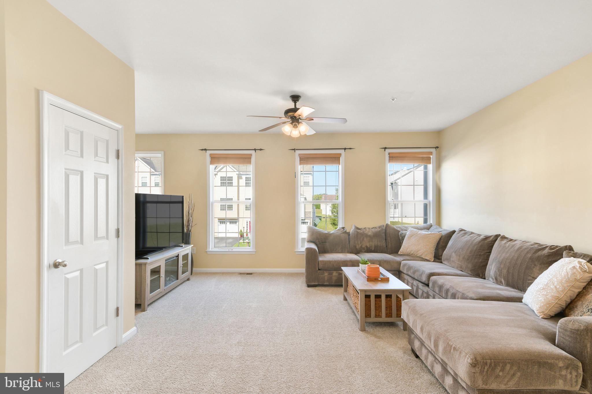 CARRIAGE HILL - Residential