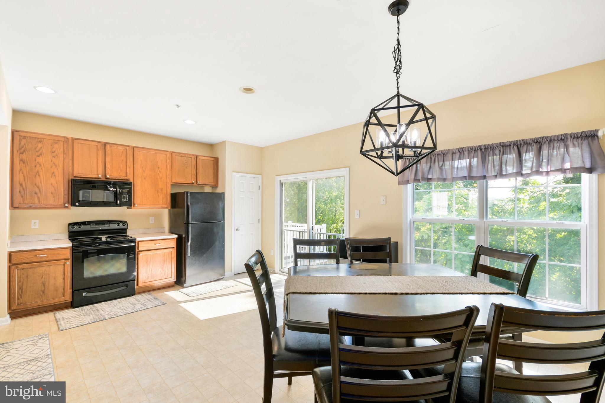 CARRIAGE HILL - Residential