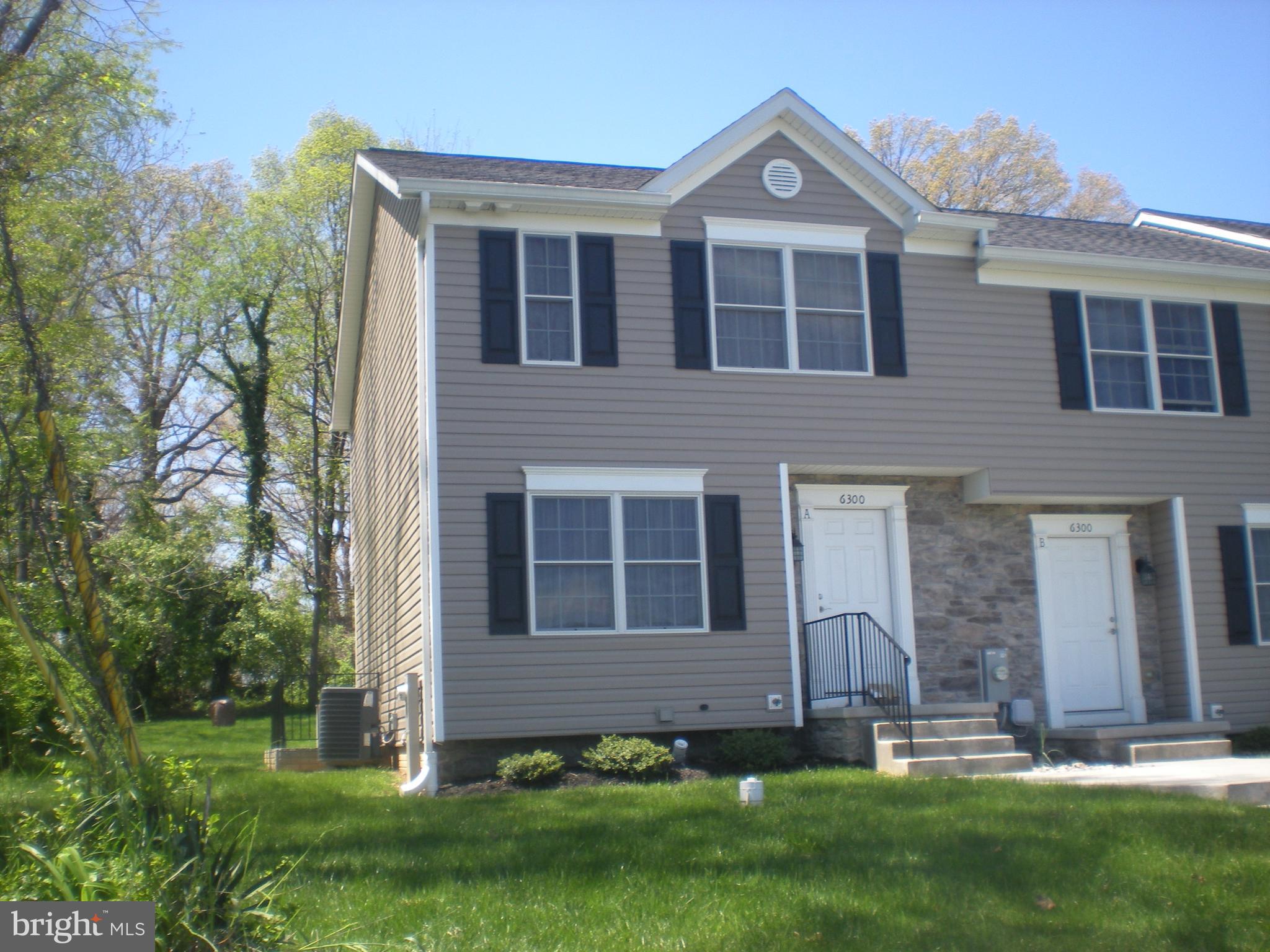 BARNETT AVENUE TOWNHOMES - Residential Lease