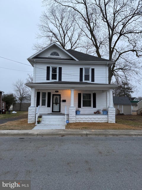 Homes For Rent - 402 N 2nd Street<br/> DELMAR, DE 19940