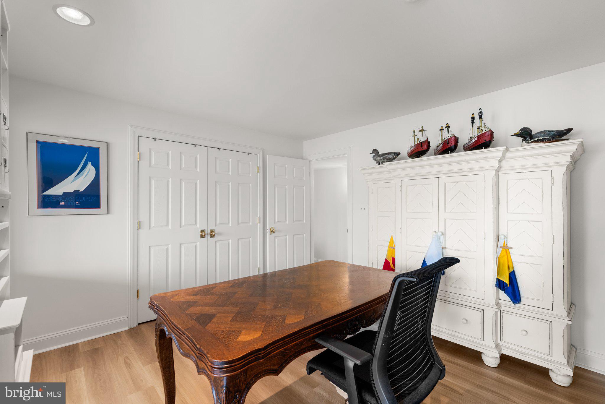 THE DOWNS - Residential