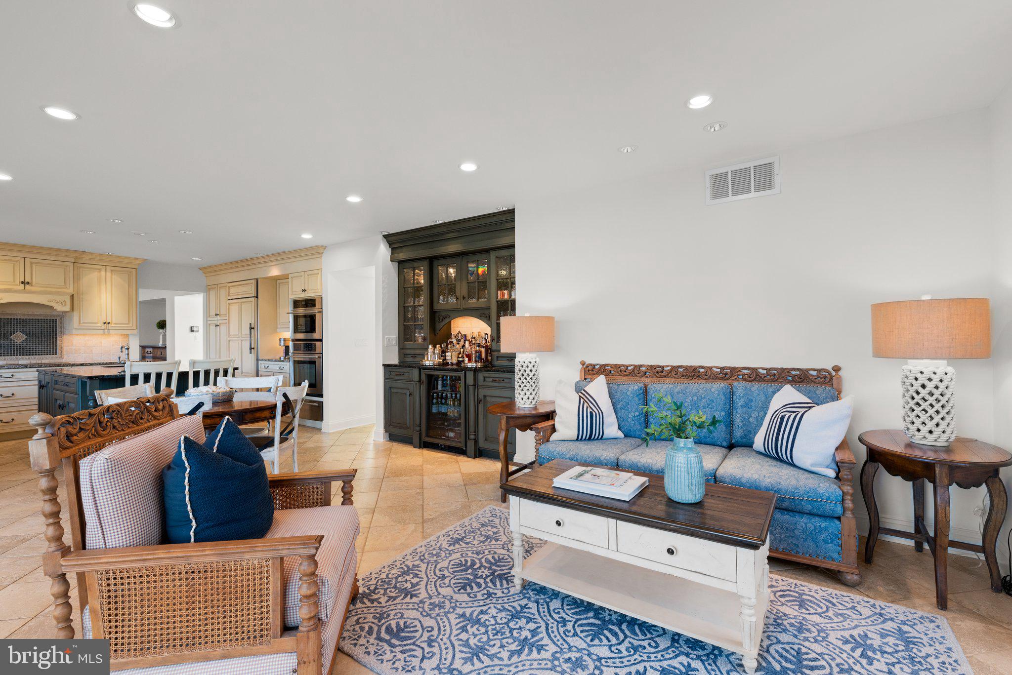 THE DOWNS - Residential