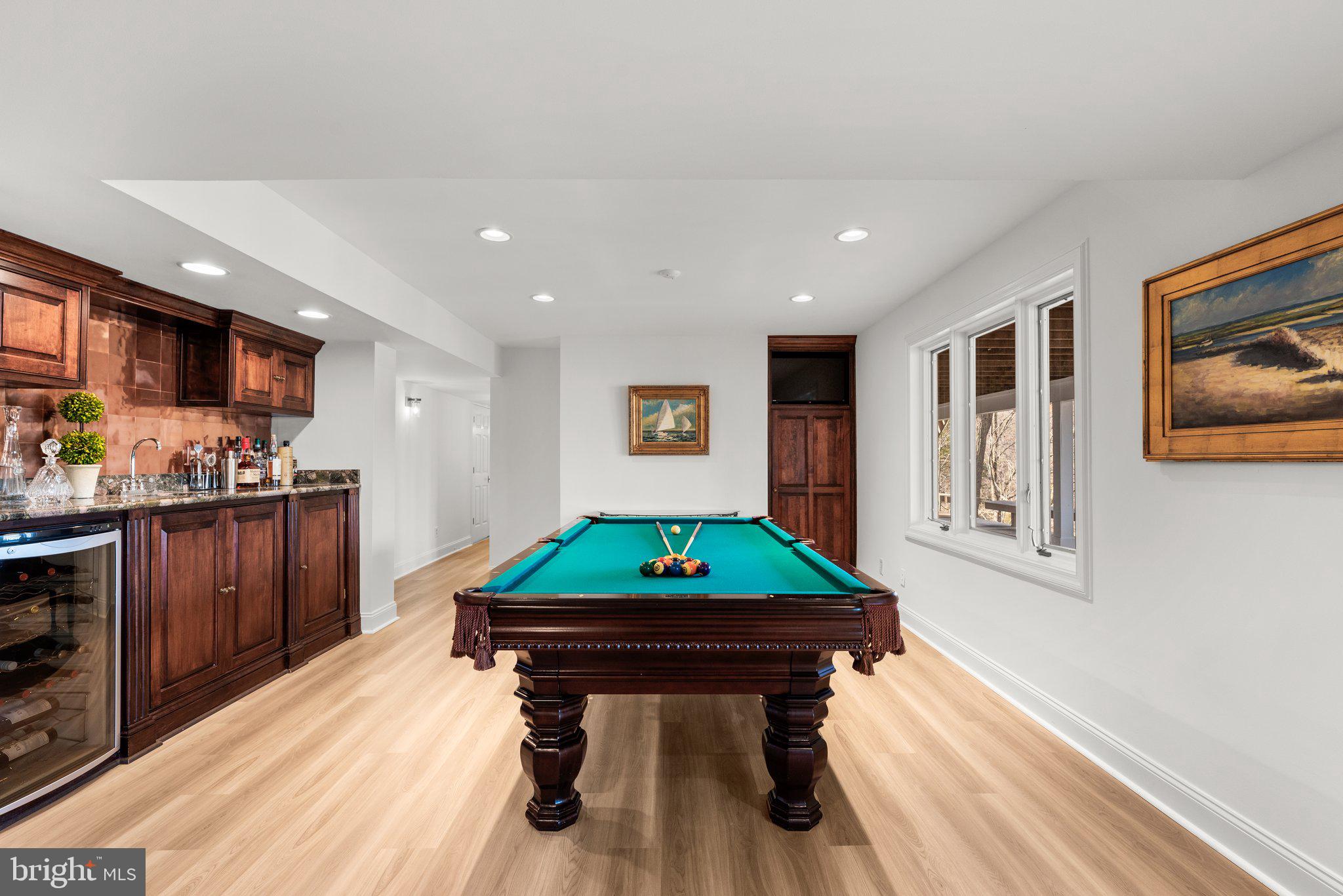 THE DOWNS - Residential