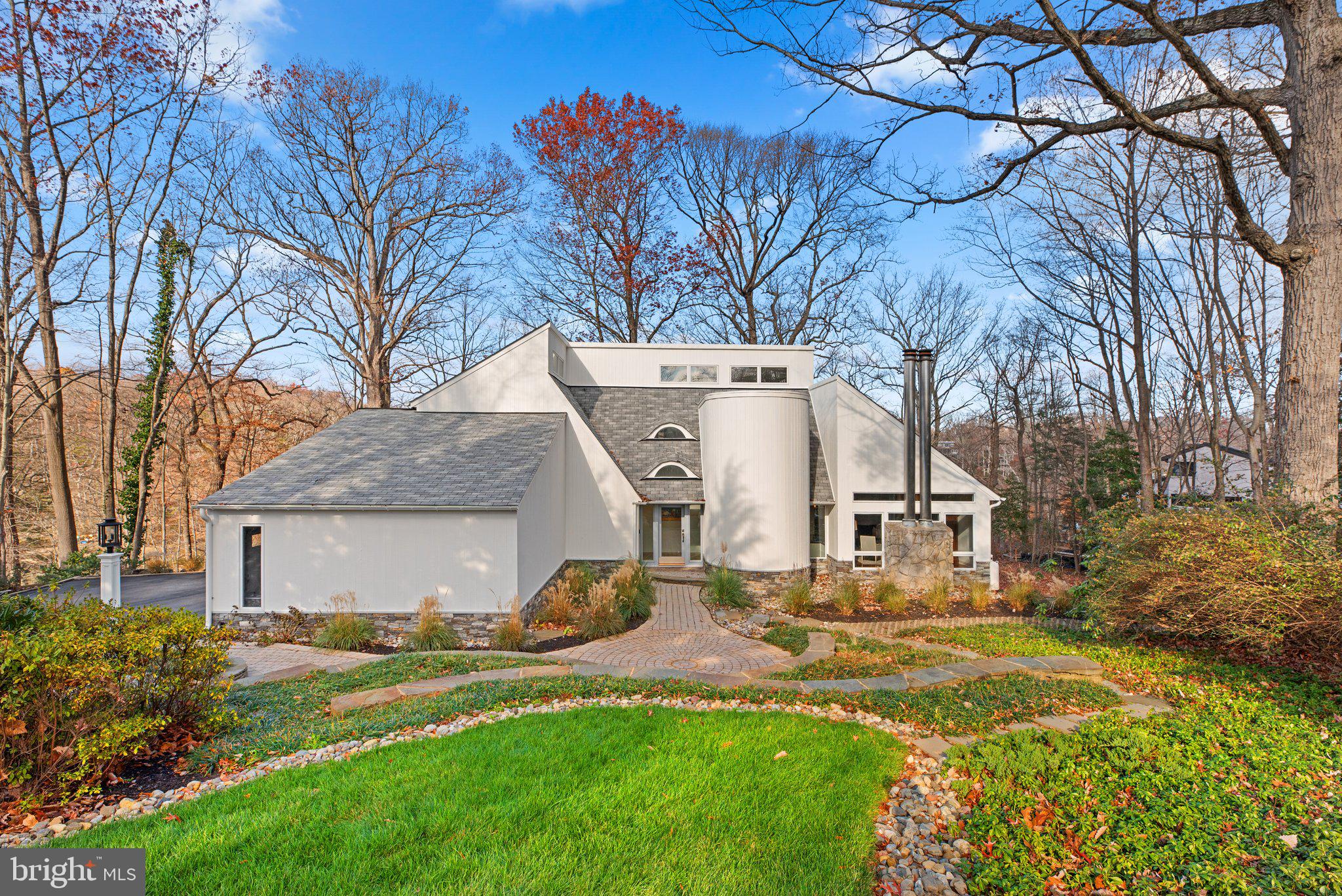 THE DOWNS - Residential