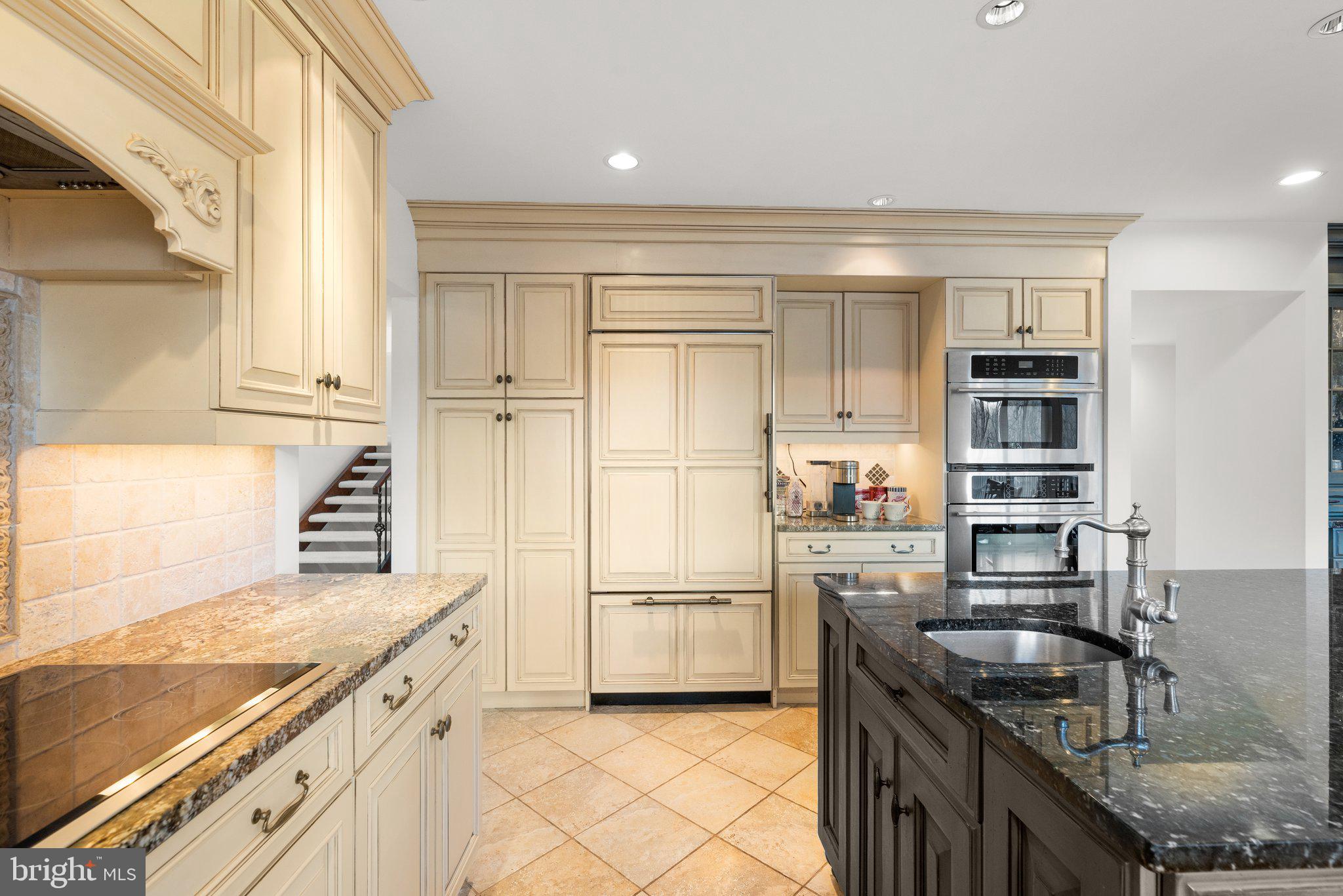 THE DOWNS - Residential