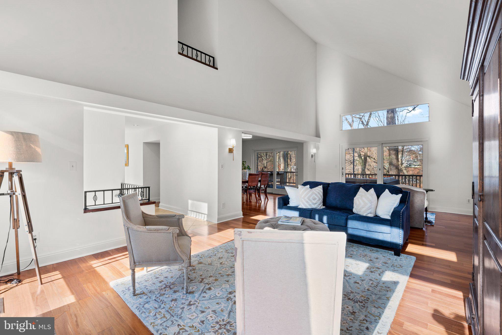 THE DOWNS - Residential