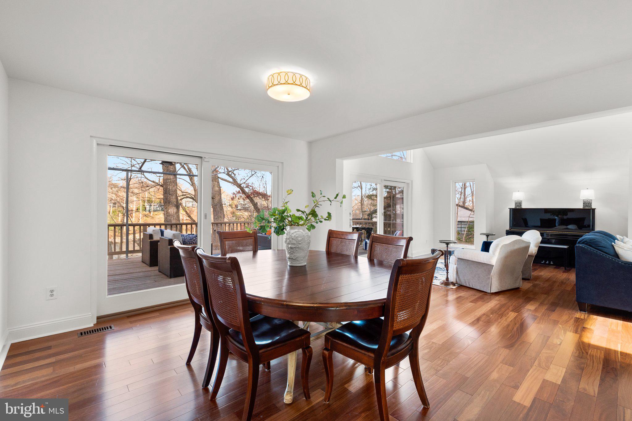 THE DOWNS - Residential