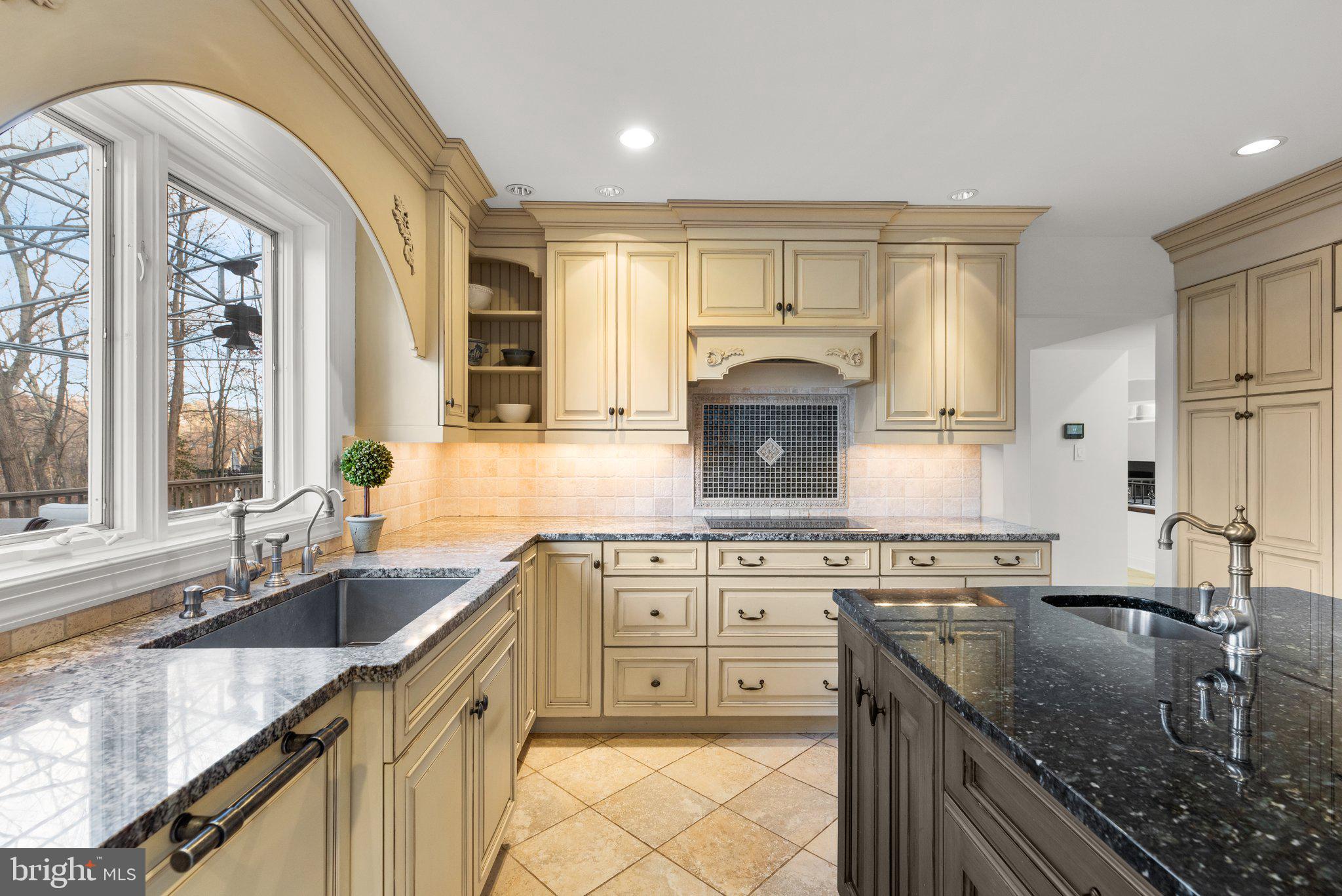 THE DOWNS - Residential