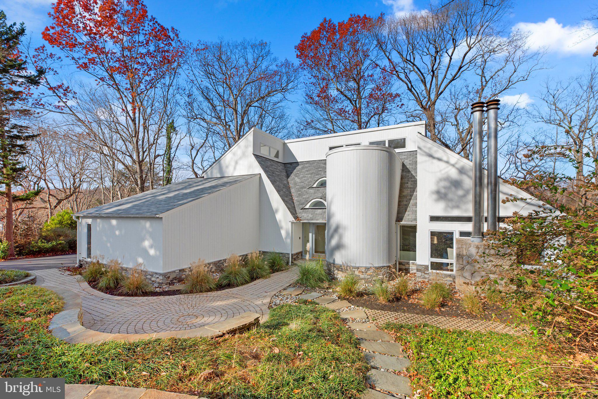 THE DOWNS - Residential