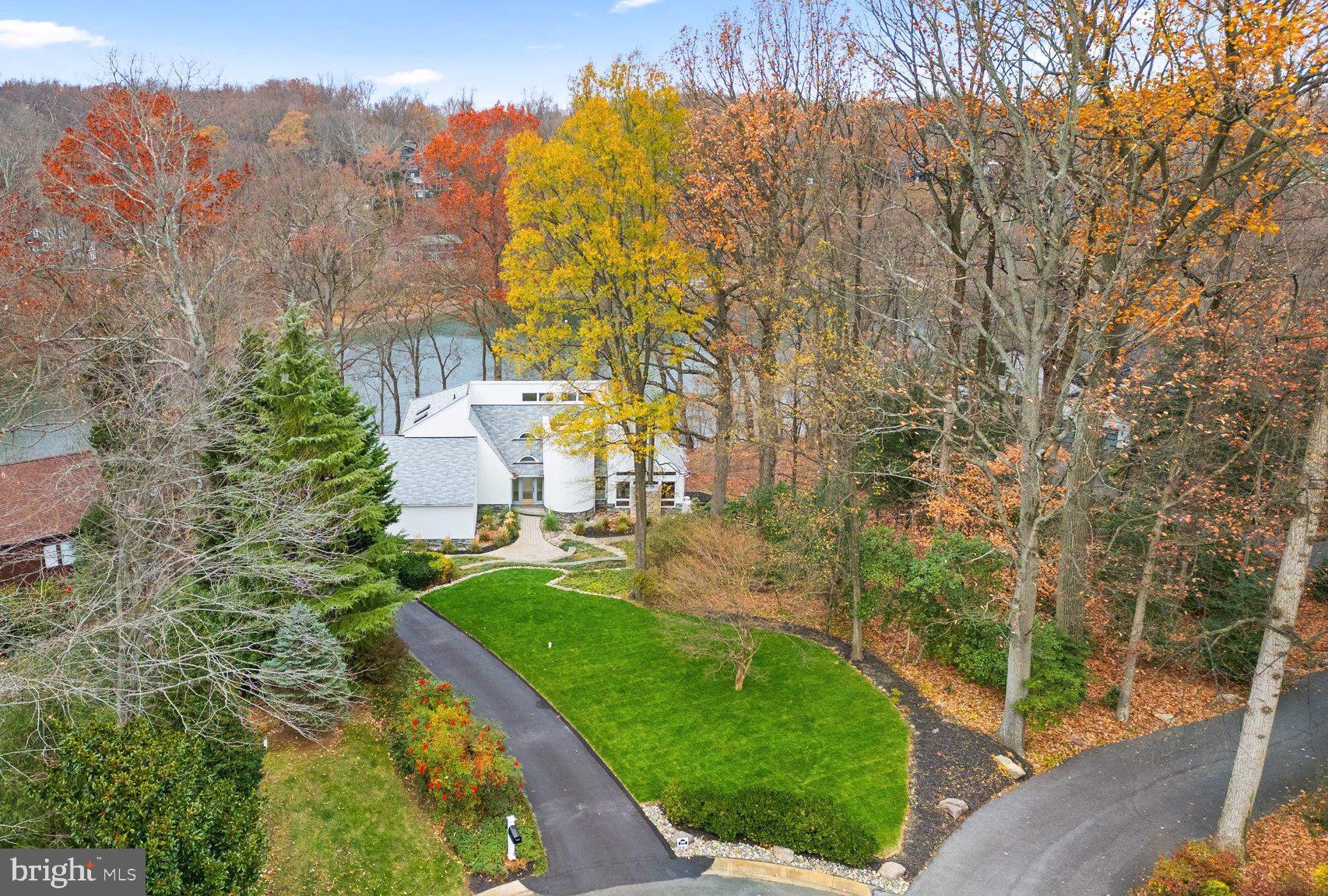 THE DOWNS - Residential