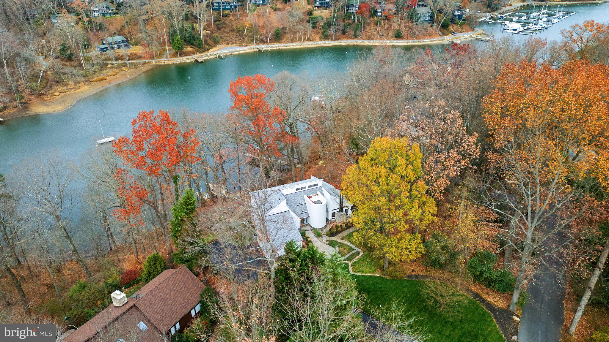 THE DOWNS - Residential