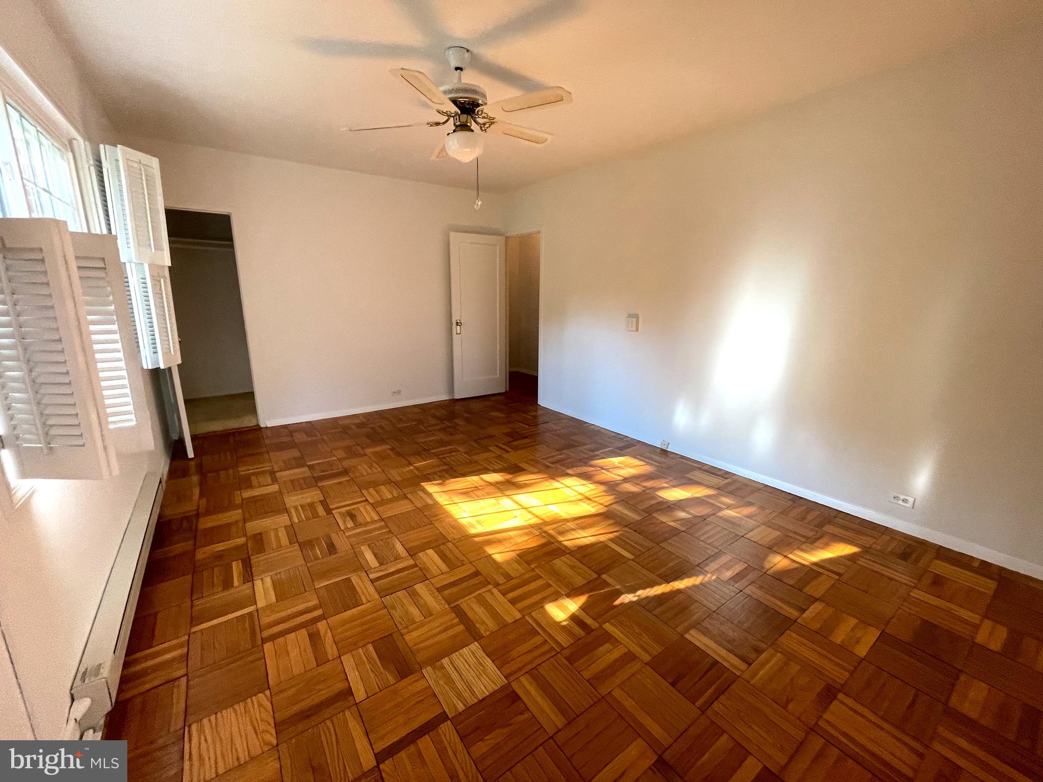 PARKFAIRFAX - Residential Lease