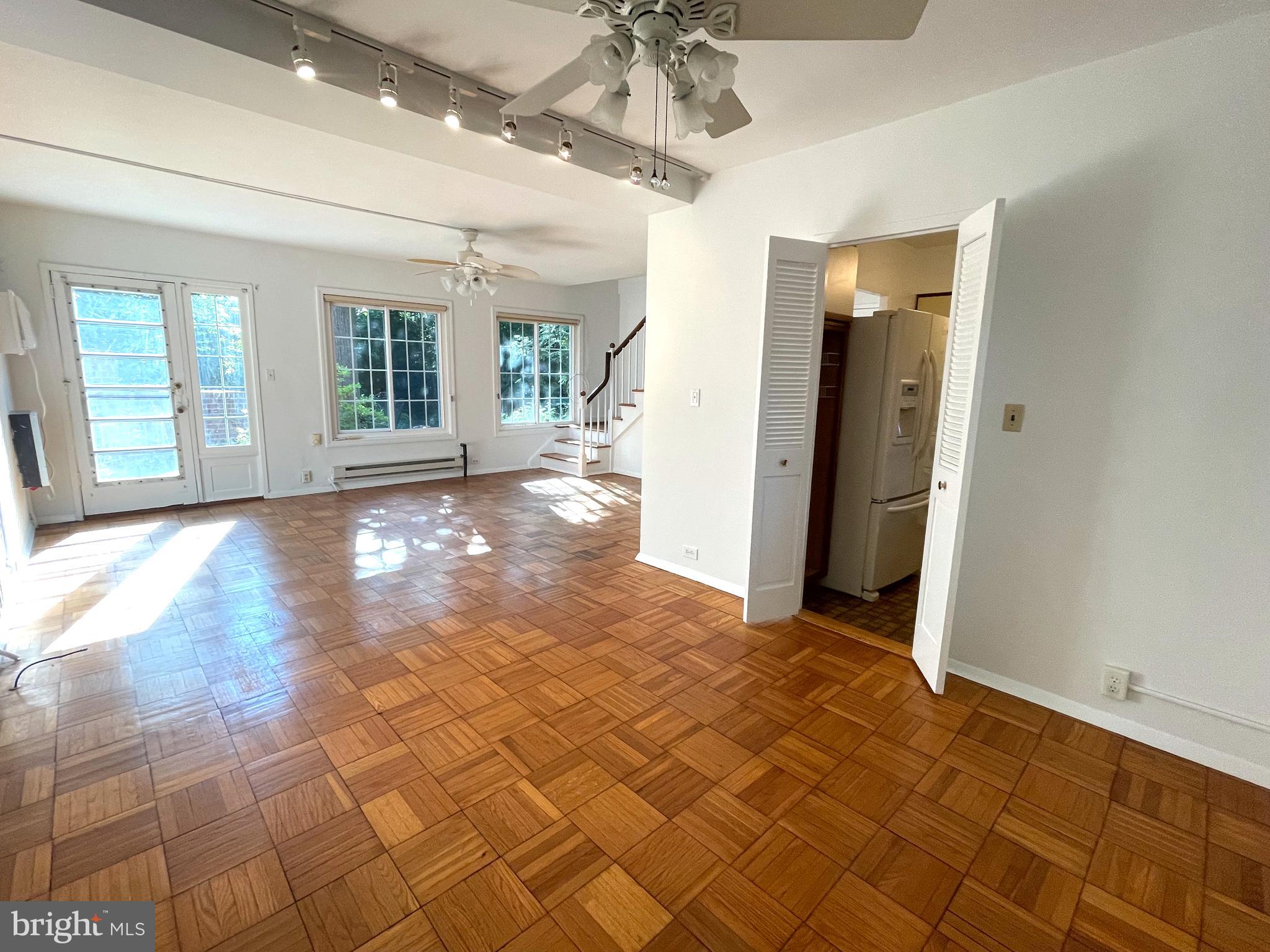 PARKFAIRFAX - Residential Lease