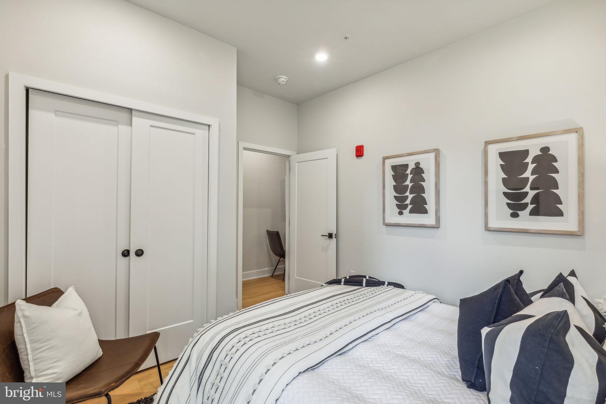 ROXBOROUGH - Residential Lease