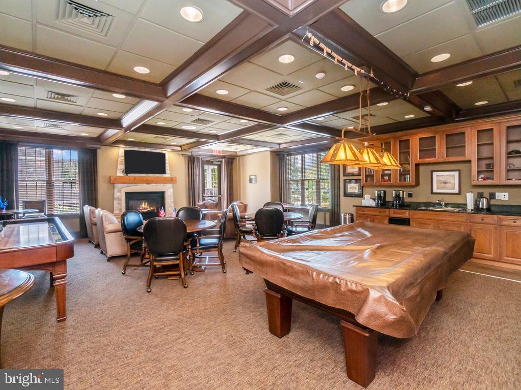 REGENCY AT CHANCELLORSVILLE - Residential