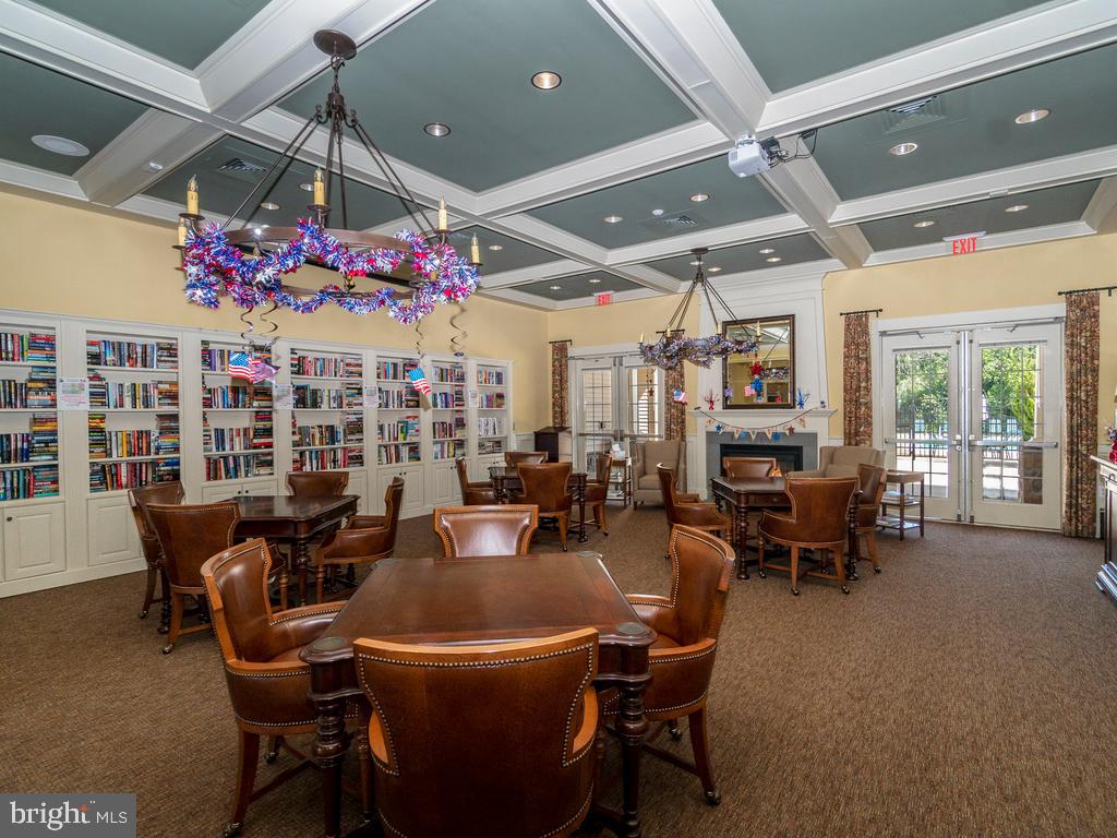 REGENCY AT CHANCELLORSVILLE - Residential