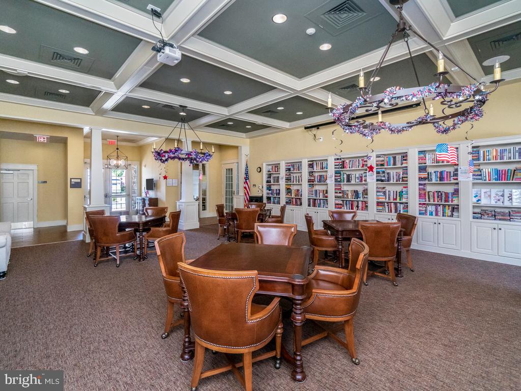 REGENCY AT CHANCELLORSVILLE - Residential