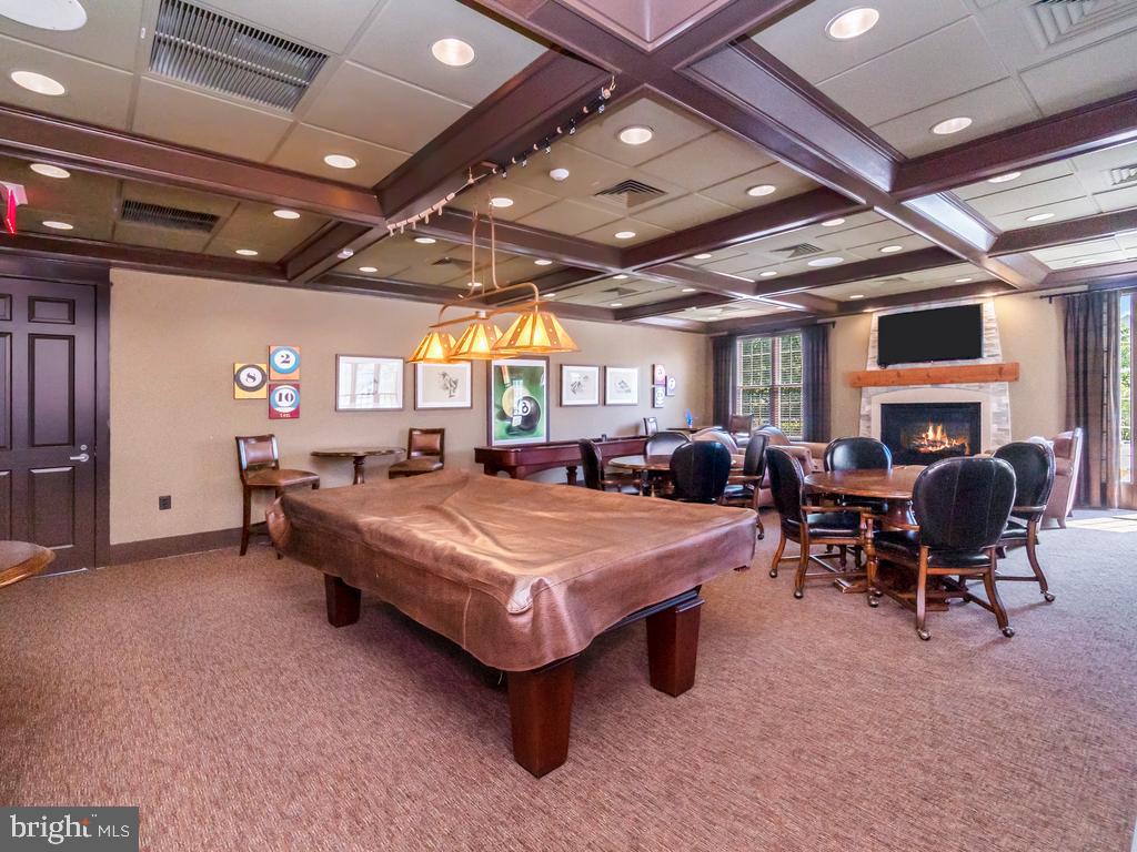 REGENCY AT CHANCELLORSVILLE - Residential