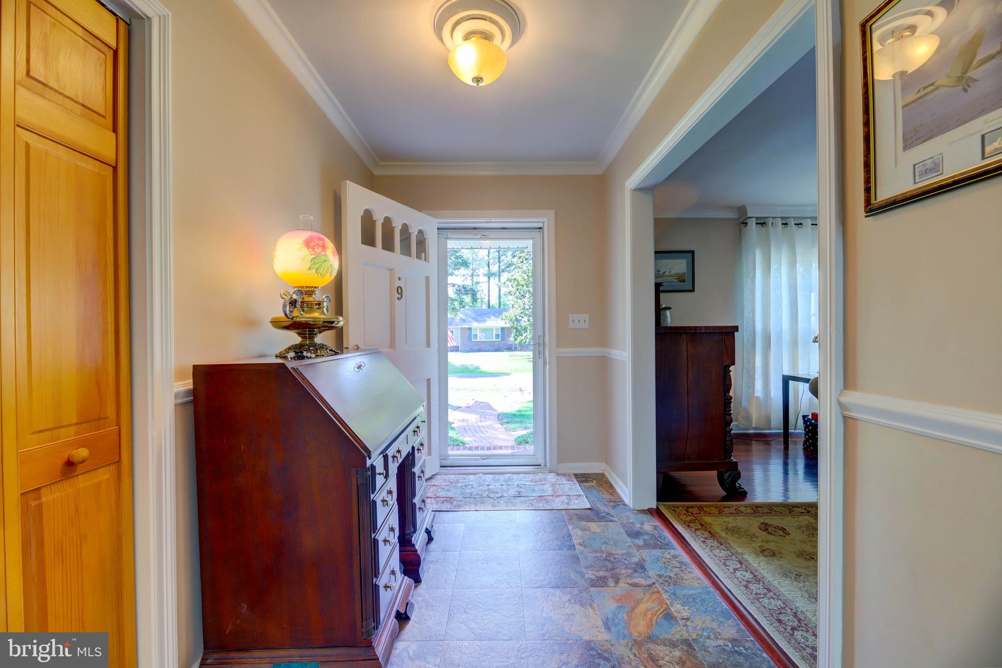 9 ALGONQUIN ROAD
