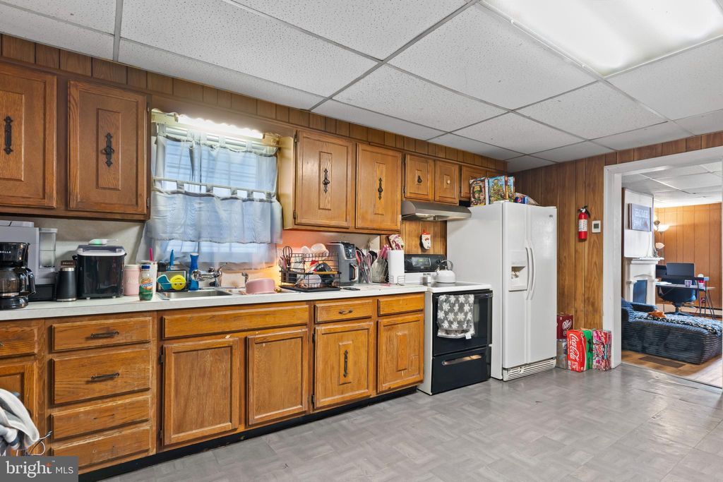 Photo of 117 E Burd St, SHIPPENSBURG, PA 17257 (MLS # PACB2050642)