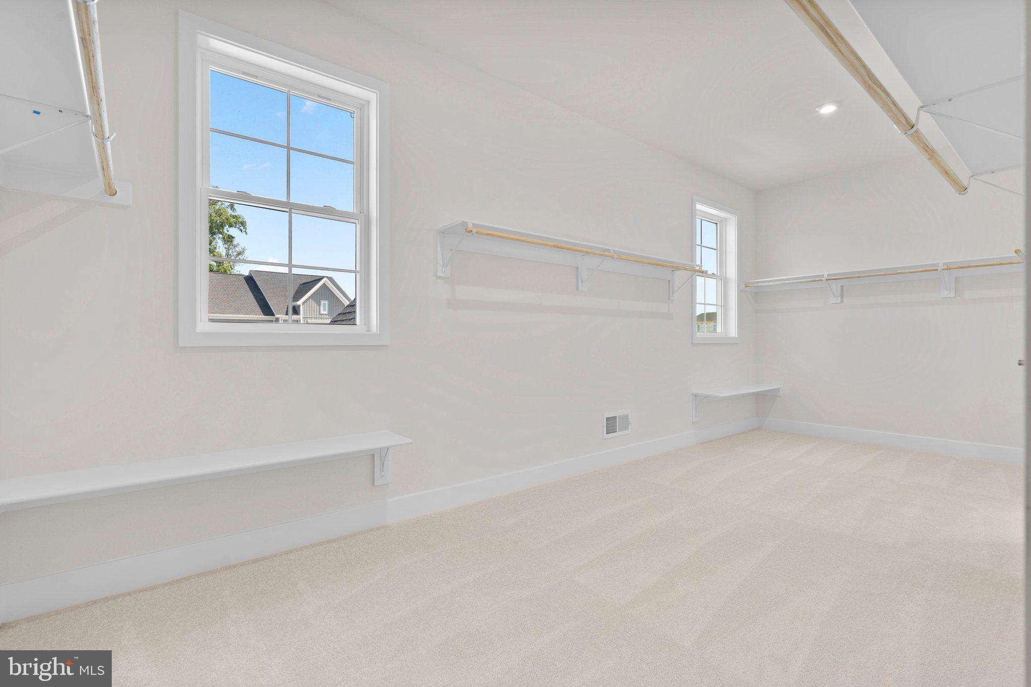 SNOWDEN BRIDGE - Residential