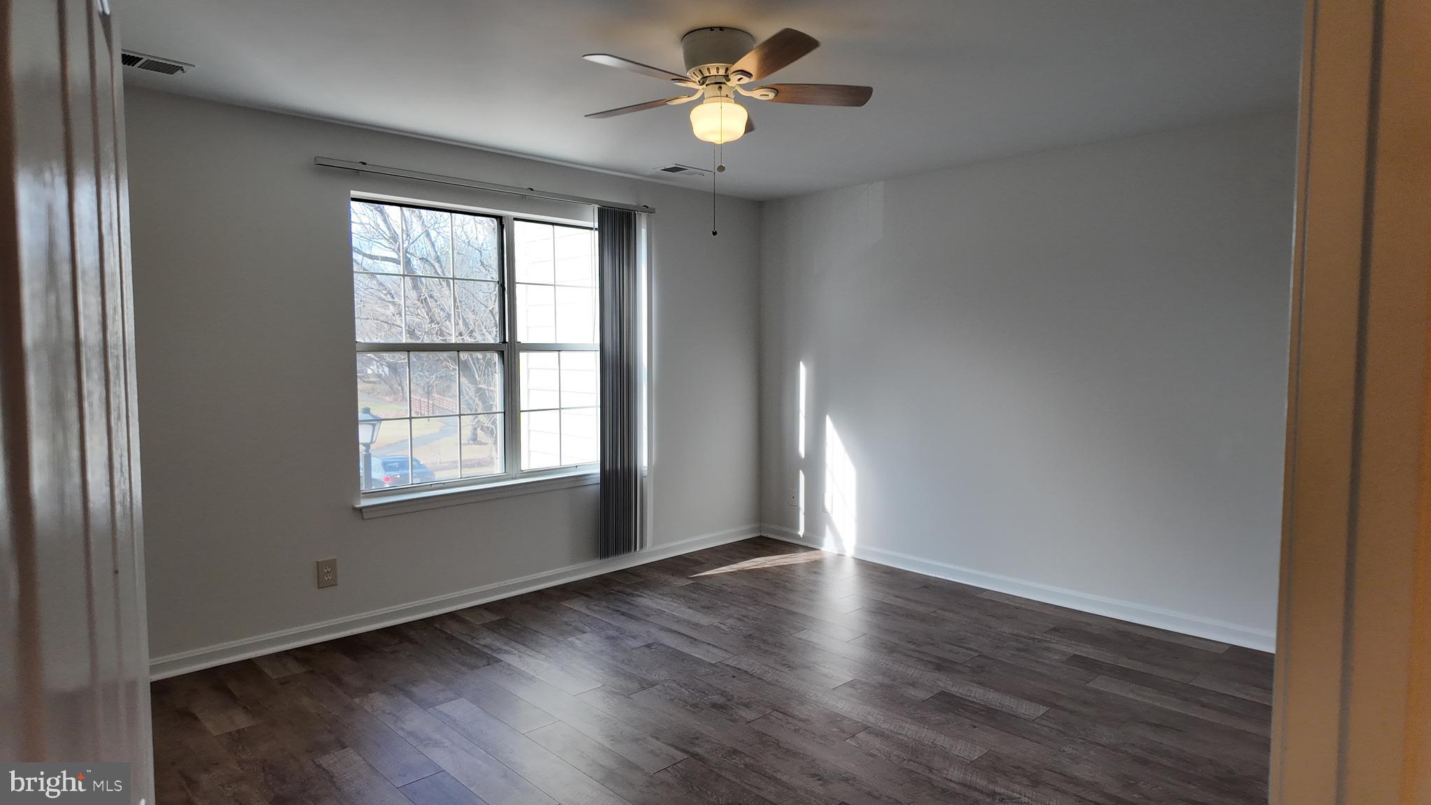 FOX CHASE - Residential