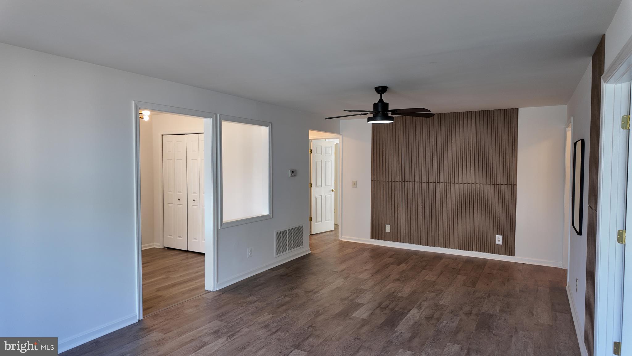 FOX CHASE - Residential