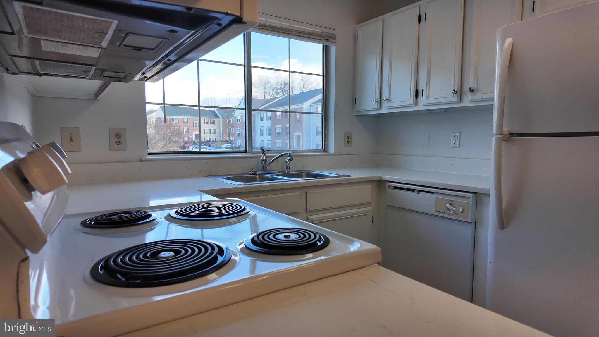 FOX CHASE - Residential