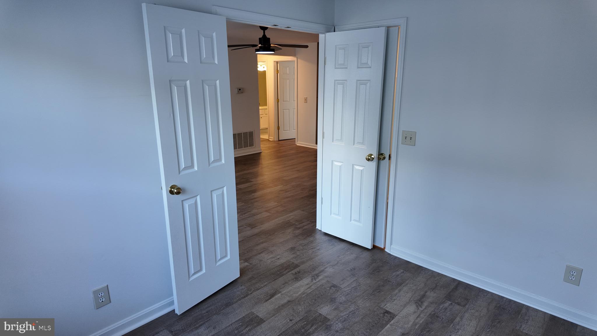 FOX CHASE - Residential