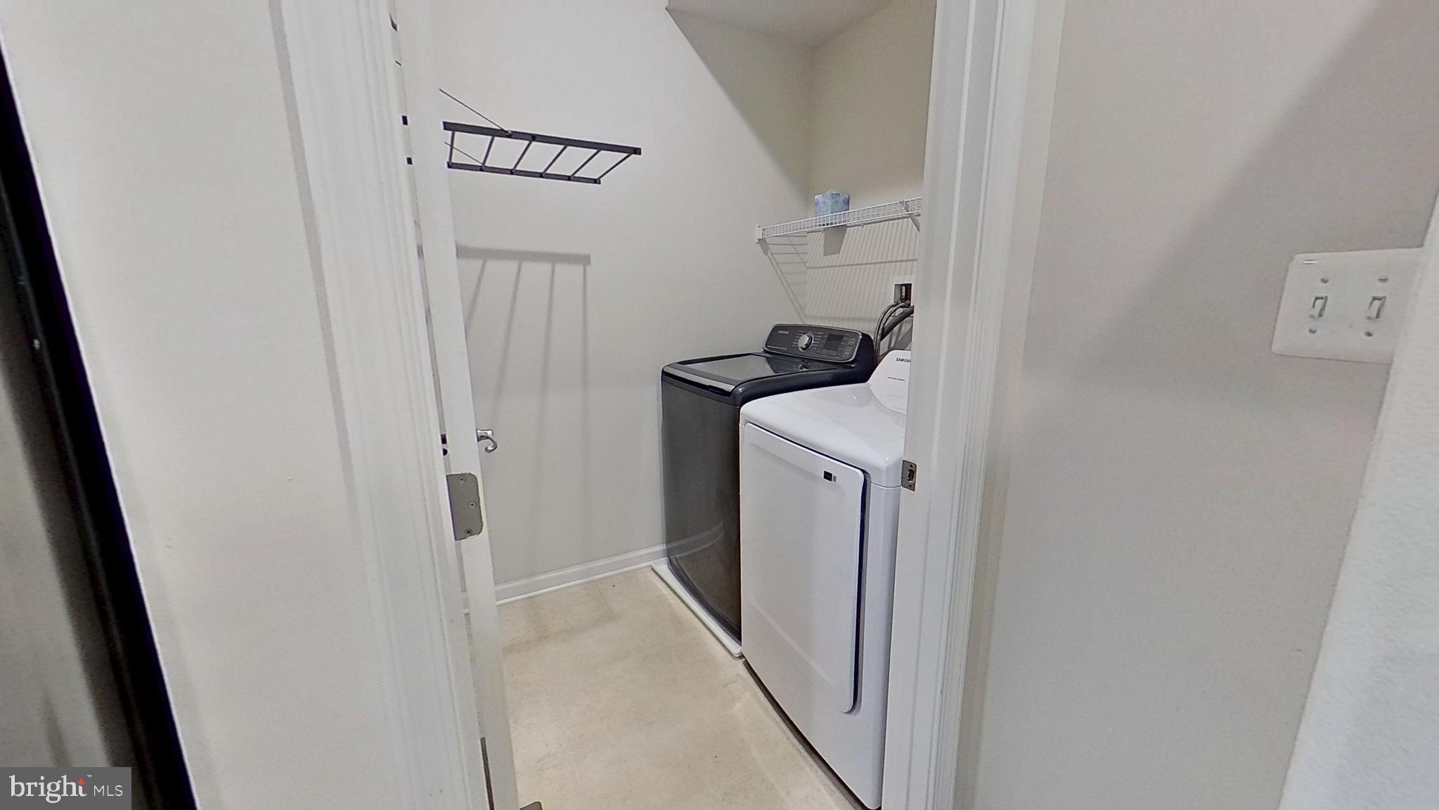 1105 GREENLEIGH DRIVE