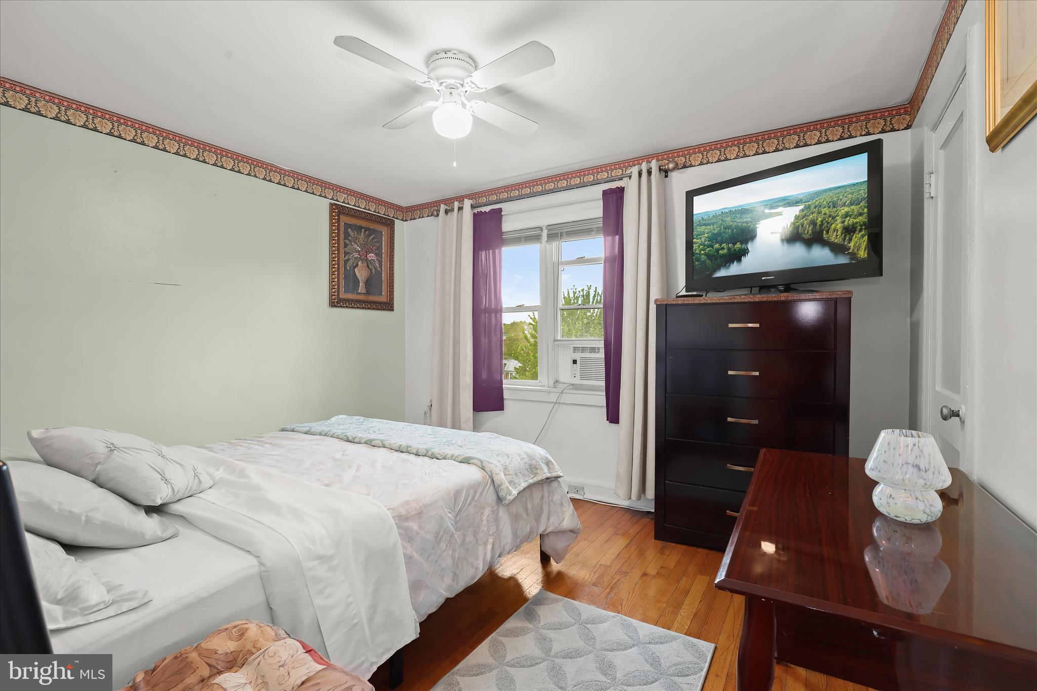 NEW NORTHWOOD - Residential