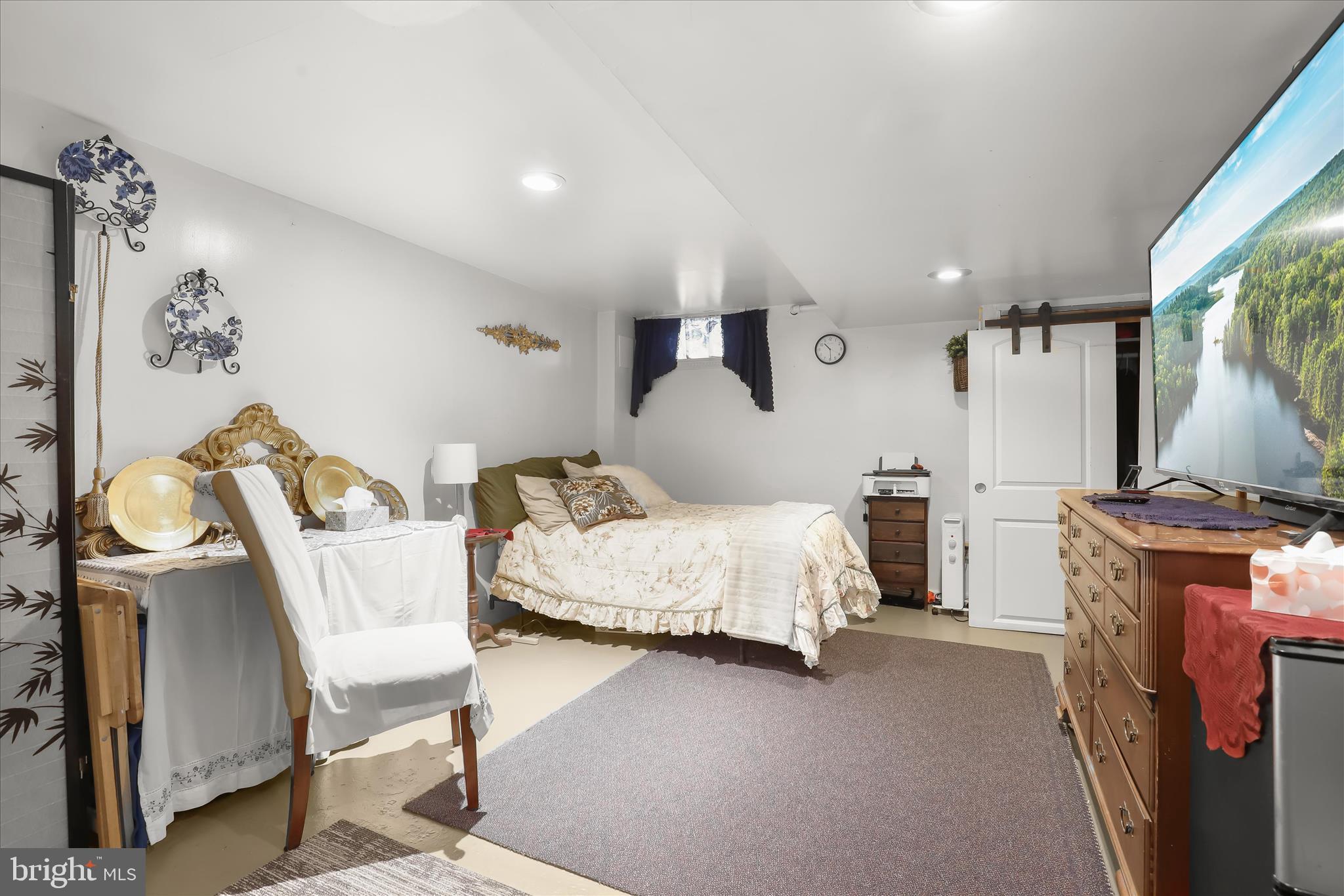 NEW NORTHWOOD - Residential