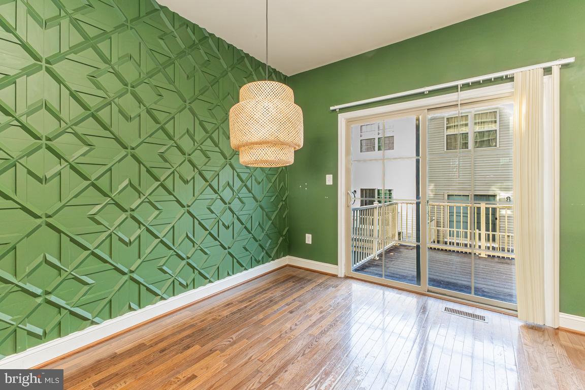 POTOMAC HIGHLANDS - Residential