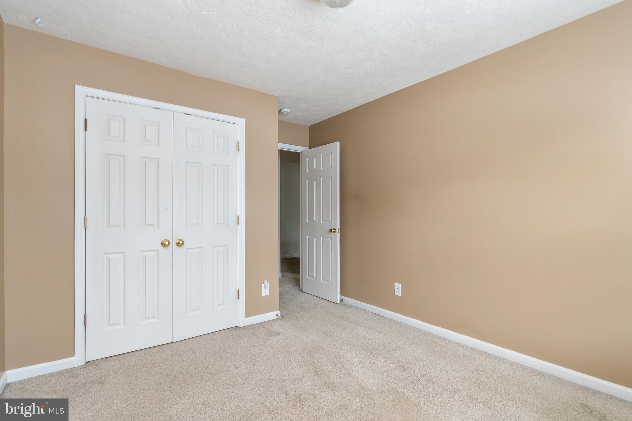 OAKLAND PARK - Residential