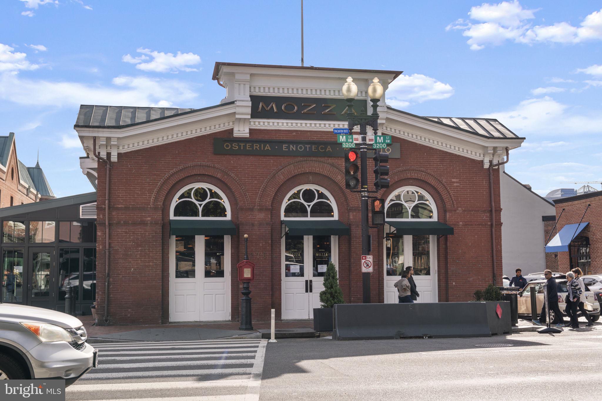 AMERICAN UNIVERSITY PARK - Residential