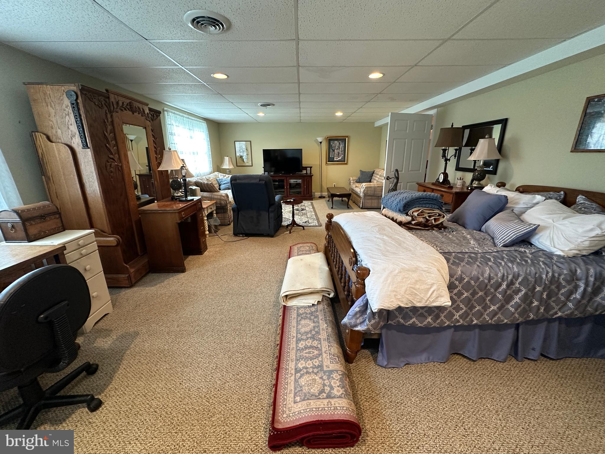 PENN NATIONAL - Residential